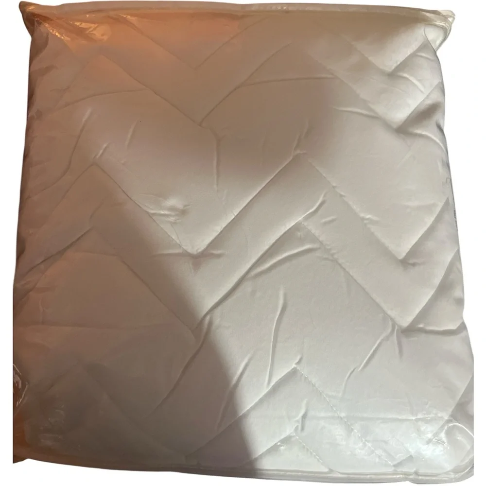 Classic Mattress Pad - White
